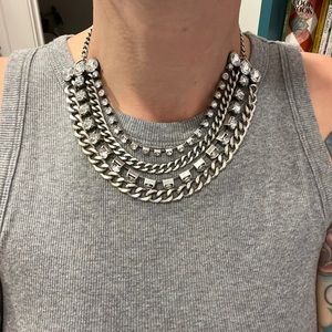Icing multilayer bib choker